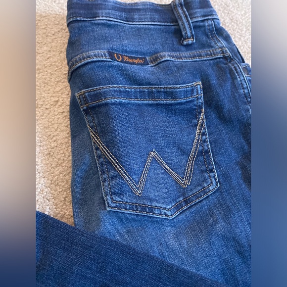 Wrangler ultimate riding jeans - Picture 2 of 8